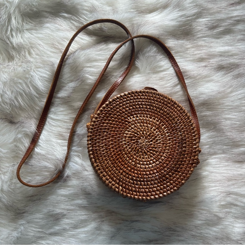 Brown Rattan Round Bag - Picture 3 of 3